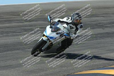 media/Mar-24-2025-Moto Forza (Mon) [[57ce5c5cff]]/3-Beginner Group/Session 2 Bowl/